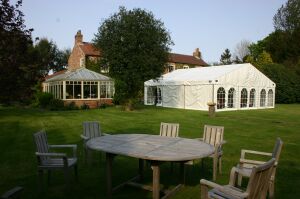 Roda marquee